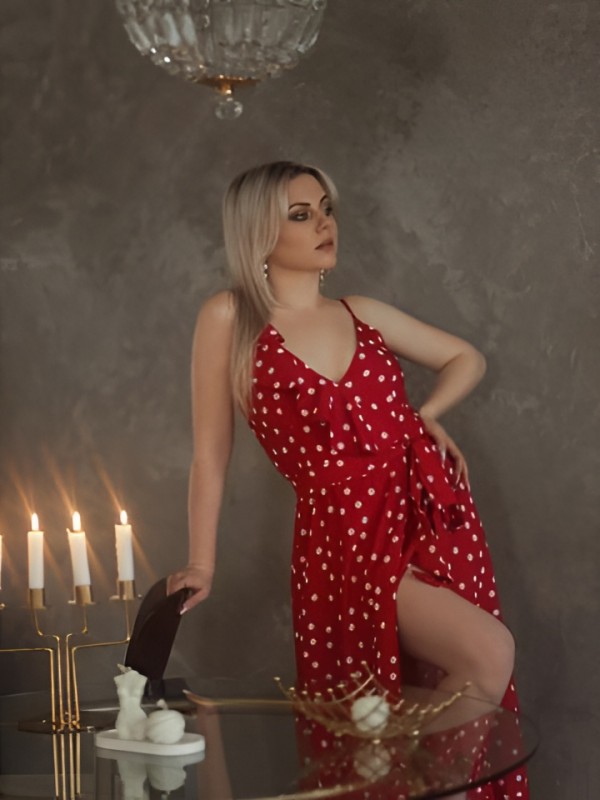 Варвара привлекательная девушка из Солнечногорска цена от 5000 руб