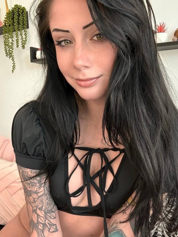 Яночка привлекательная девушка из Солнечногорска цена от 4000 руб